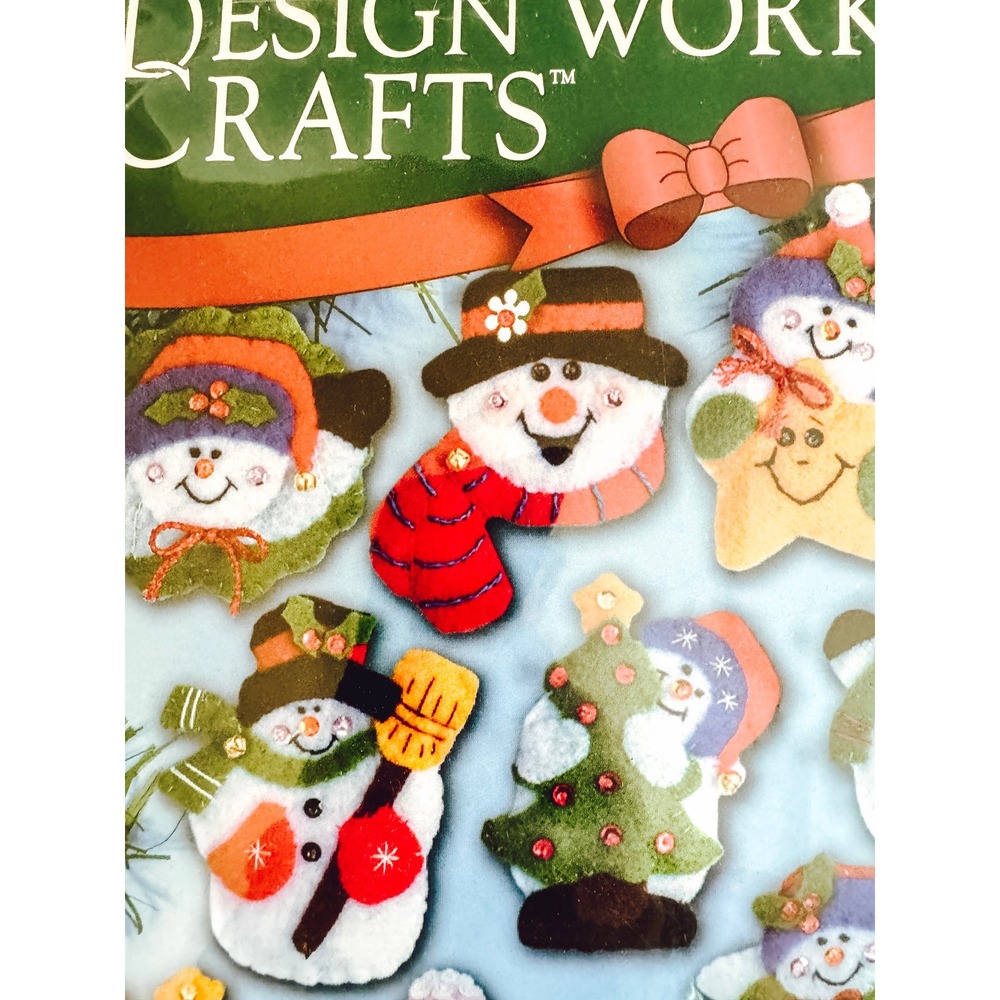 Vintage Design Works Crafts Snowman Felt Ornament Kit Makes 13 Christmas‎ DIY